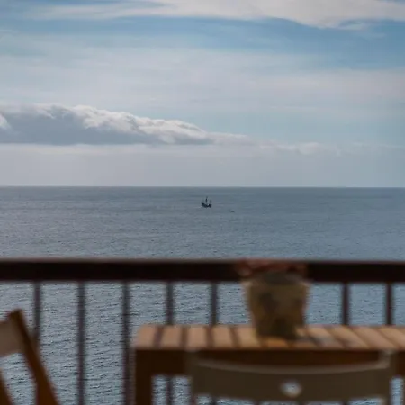 Cliff View Iii - Sea View + Pool + Wifi Lägenhet Funchal (Madeira)