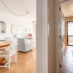 Cliff View Iii - Sea View + Pool + Wifi 公寓