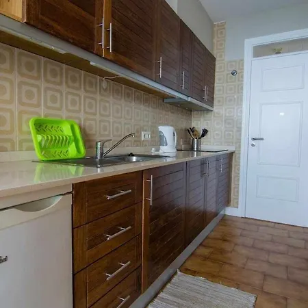 Cliff View Iii - Sea View + Pool + Wifi Apartment