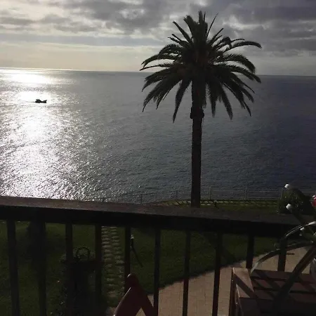 Cliff View Iii - Sea View + Pool + Wifi *