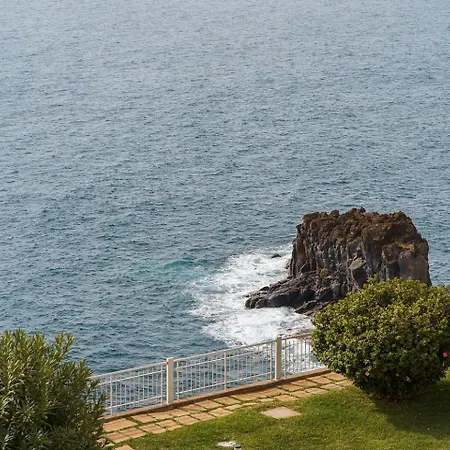 Cliff View Iii - Sea View + Pool + Wifi Апартаменты Фуншал