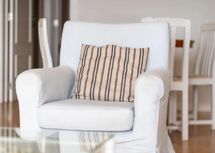 Cliff View Iii - Sea View + Pool + Wifi * Funchal (Madeira)