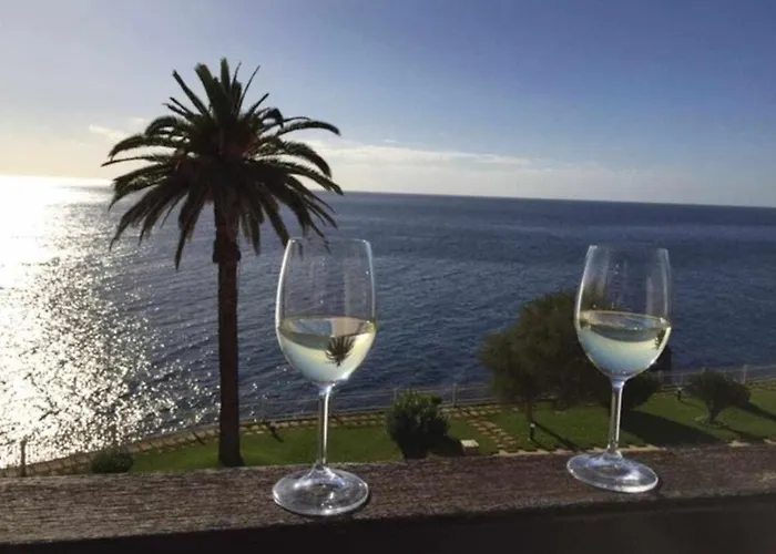 Cliff View Iii - Sea View + Pool + Wifi 아파트 *